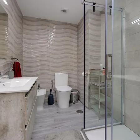 شقة Sea View Kuxury