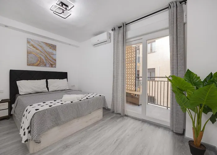 Sea View Kuxury Apartment *